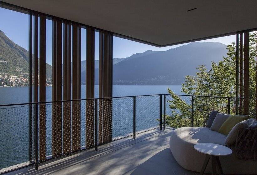 جناح, Il Sereno Lago Di Como