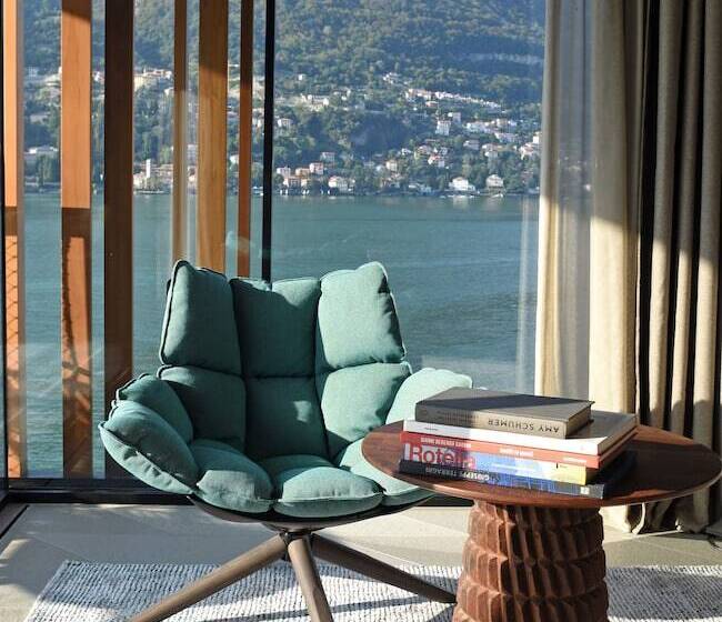 جناح, Il Sereno Lago Di Como