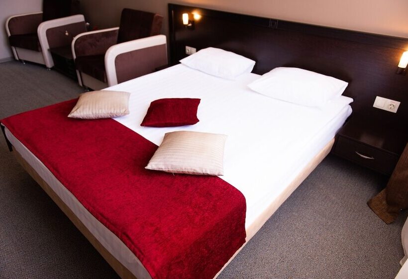 חדר סטודיו סטנדרד, Belaya Akatsiya