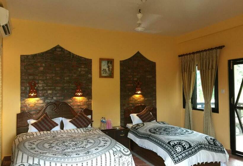 اتاق لوکس, Chautari Garden Resort