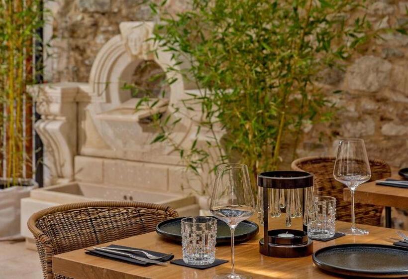 Penthouse Suite, Heritage Hotel 19