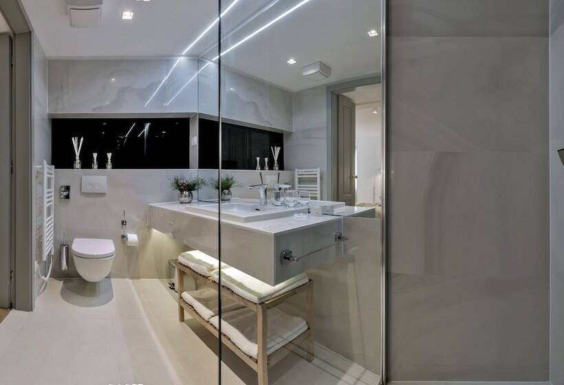 Standard Room Ground Floor, Heritage Hotel 19