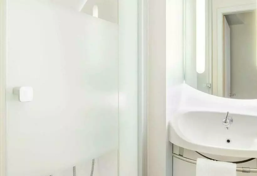 スタンダードルーム, Ibis Budget Mulhouse Centre Gare