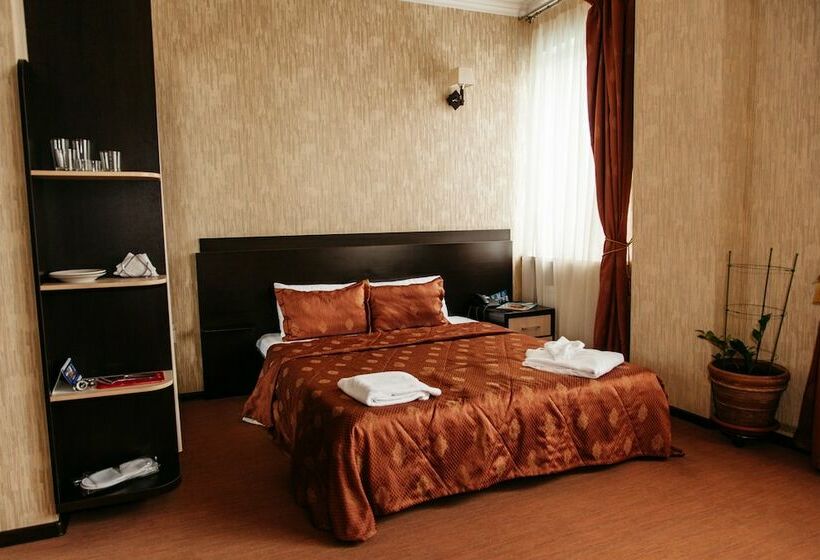 スタンダードルーム, Iceberg