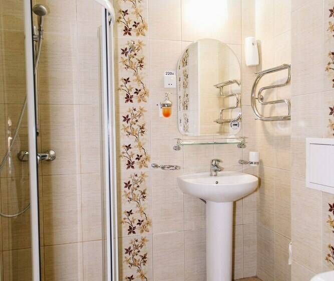 이코노미 룸, Iceberg