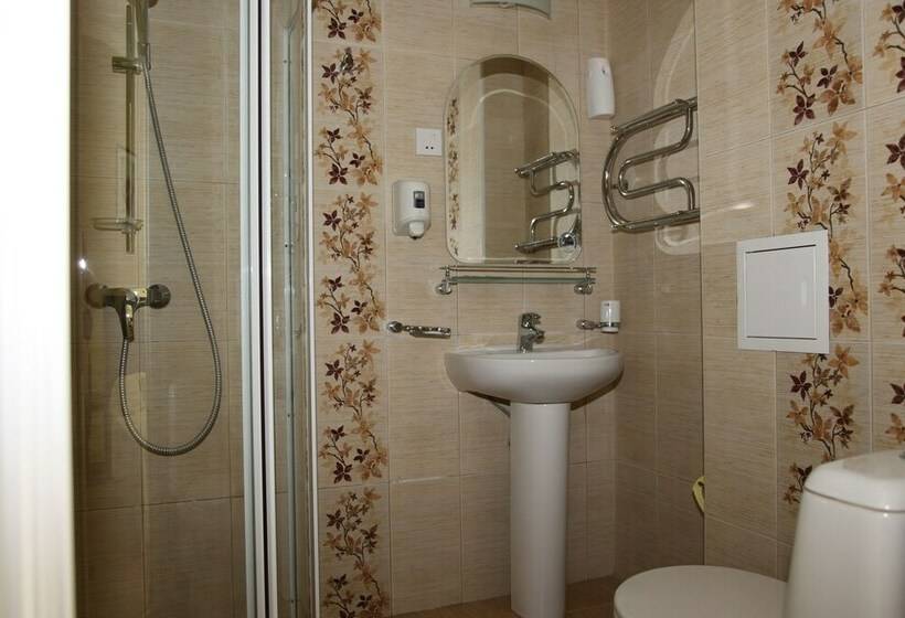 이코노미 룸, Iceberg