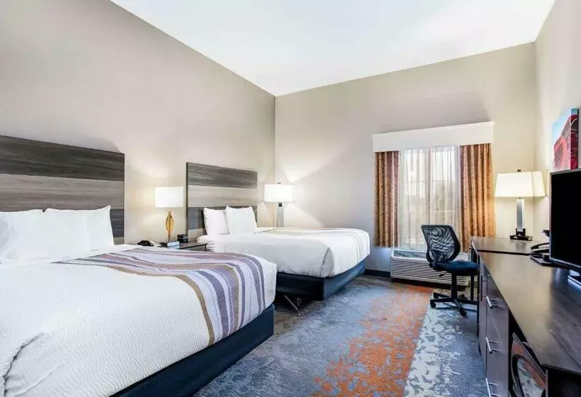 Standard-invahuone, La Quinta By Wyndham Andrews