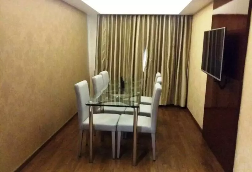 Deluxe-huone, Oxina Lygon
