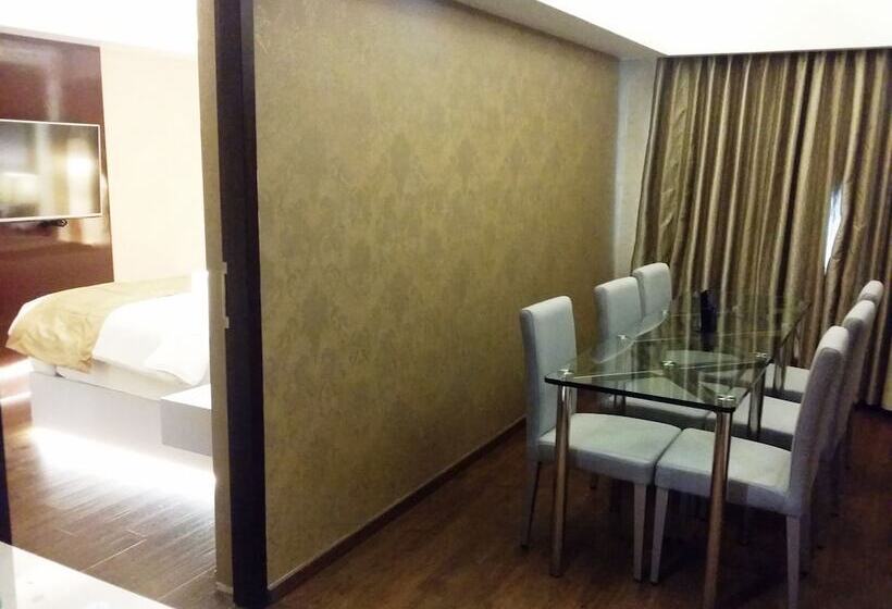 エクゼクティブスイート, Oxina Lygon