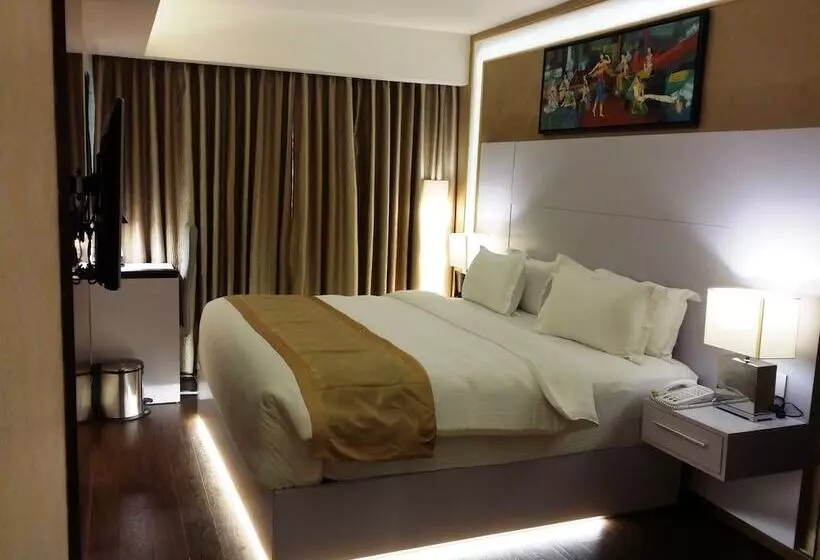 Executive-sviitti, Oxina Lygon
