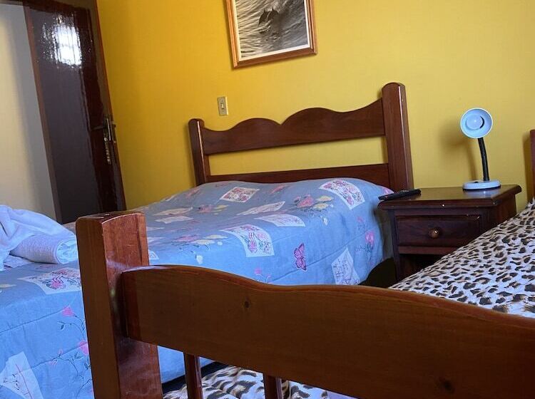 标准三人间, Pousada Pratagy