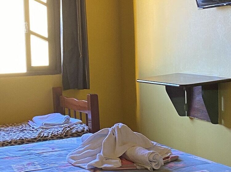 标准三人间, Pousada Pratagy