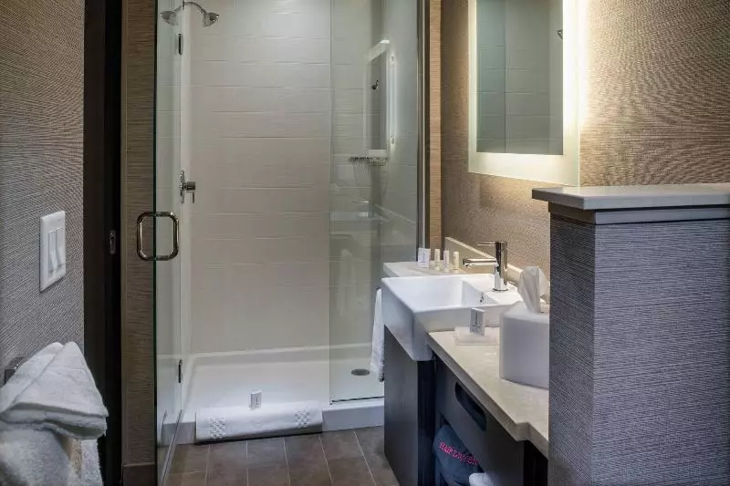 キングサイズベッドのスイートルーム, Springhill Suites By Marriott Springdale Zion National Park