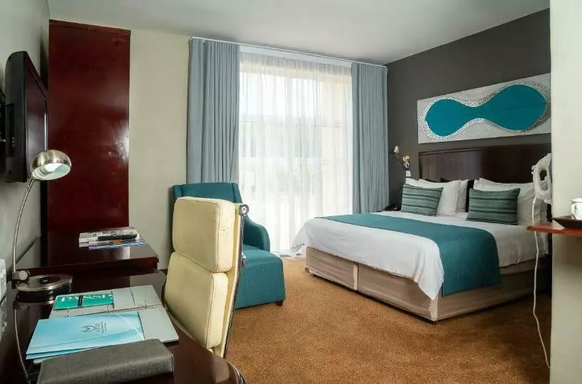 اتاق استاندارد با تخت بزرگ, Tlotlo Hotel And Conference Center