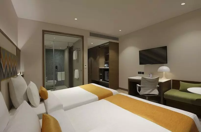 エクゼクティブルーム, Novotel Guwahati Gs Road