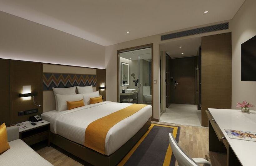 高级大房间, Novotel Guwahati Gs Road