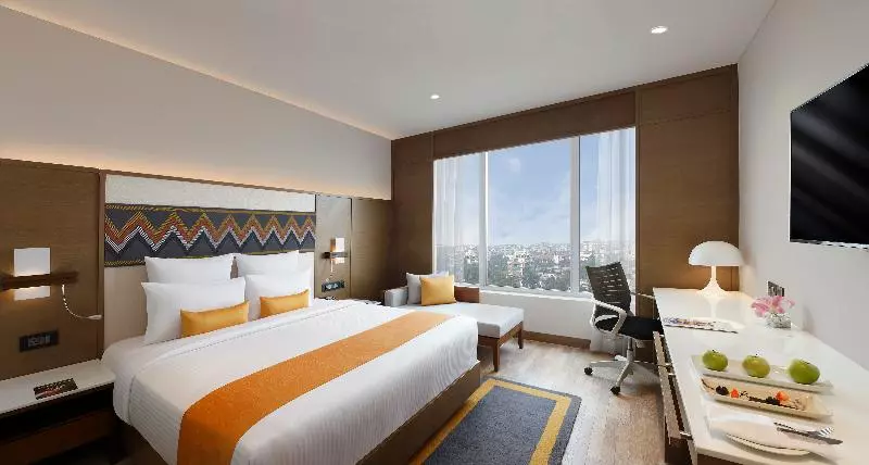 キングサイズベッドのエクゼクティブルーム, Novotel Guwahati Gs Road