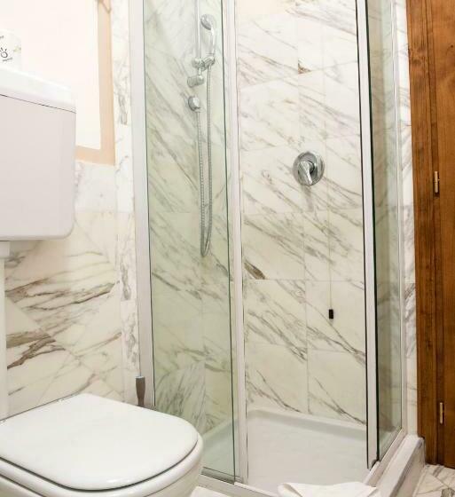 اتاق استاندارد, Corso 151