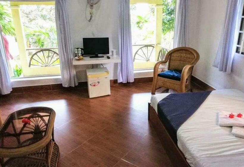 اتاق استاندارد, Q Bungalows