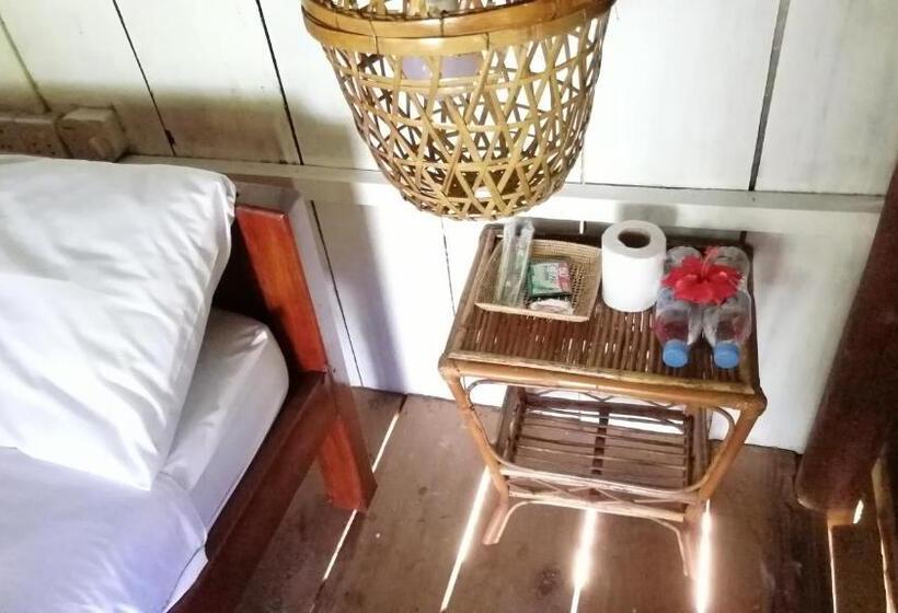 Bungalow Sandard, Q Bungalows