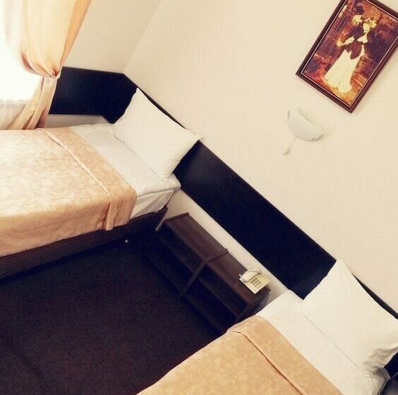 חדר סטנדרט, Continental