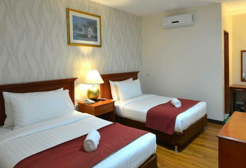 디럭스 룸, Royal Suites Condotel