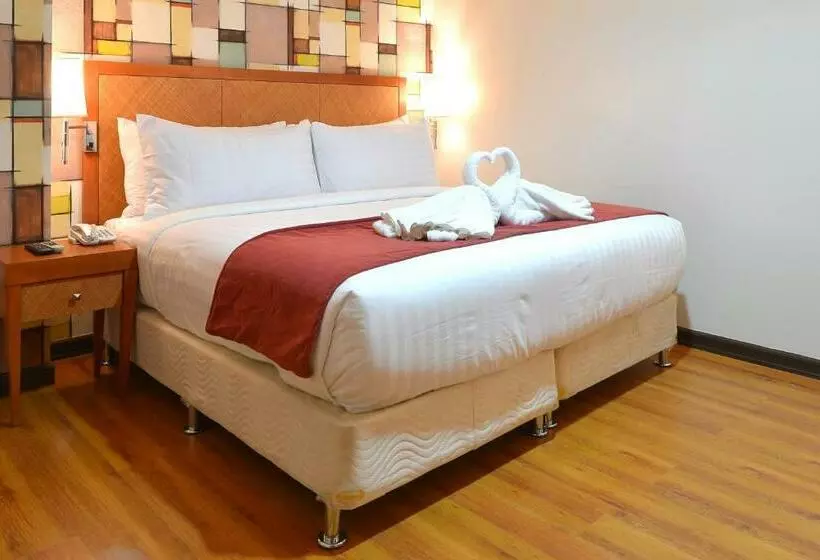 اتاق لوکس, Royal Suites Condotel