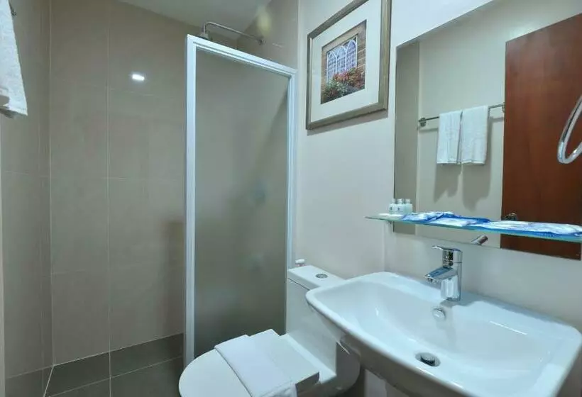 اتاق لوکس, Royal Suites Condotel