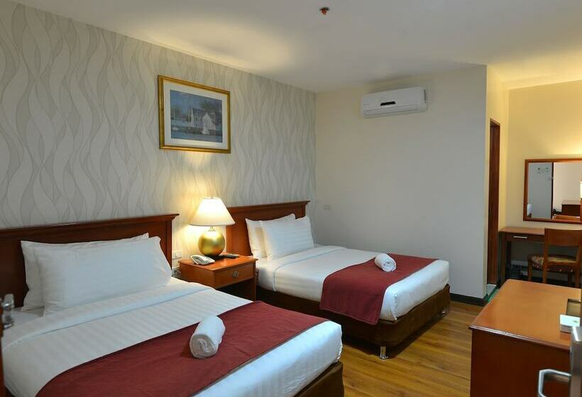 디럭스 룸, Royal Suites Condotel