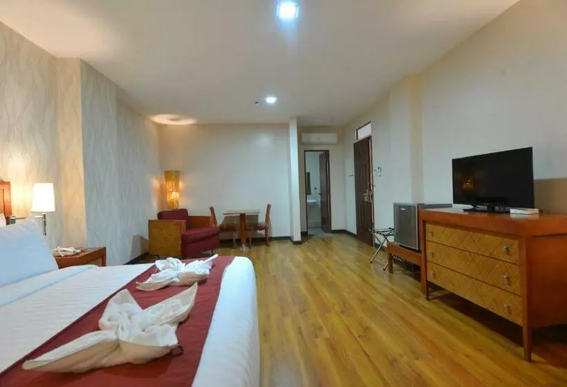 اتاق پرمیوم, Royal Suites Condotel