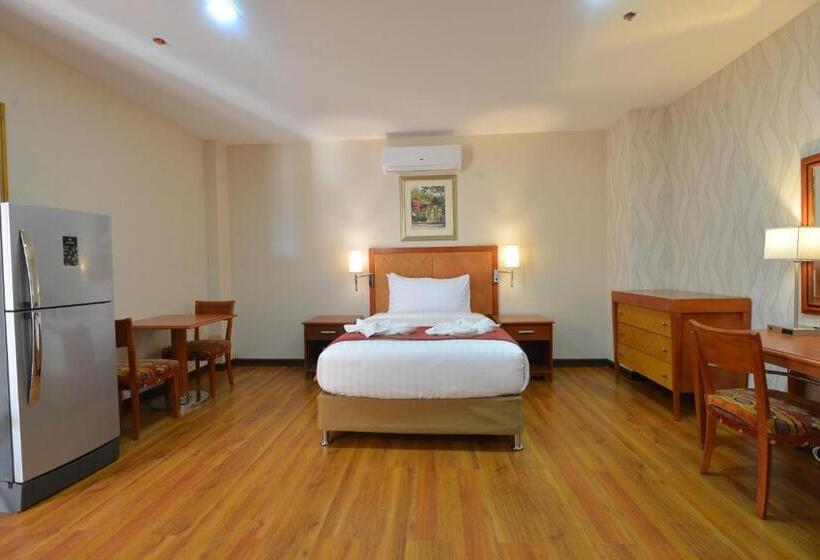 اتاق خانوادگی, Royal Suites Condotel