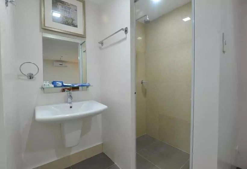 سوئیت 2 خوابه, Royal Suites Condotel
