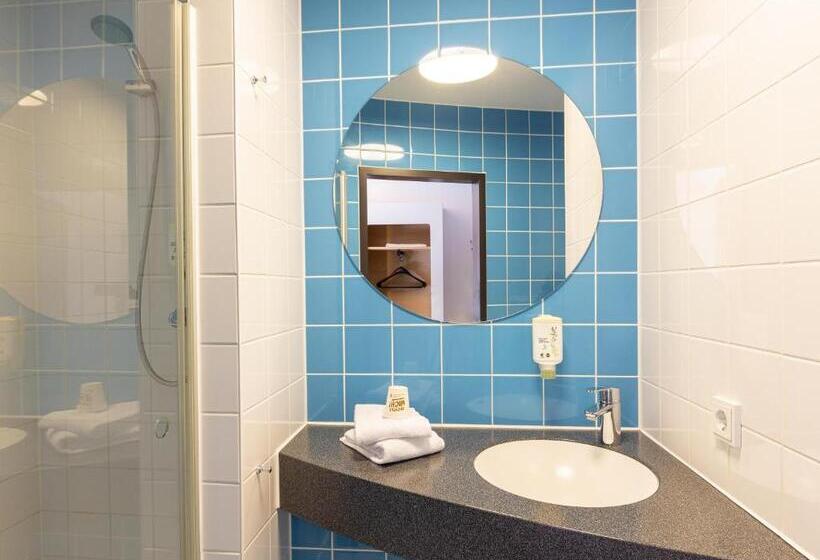 חדר סטנדרט לשלושה, B&b Hotel Duisburg Hbf Süd