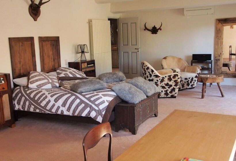 Suite with Terrace, A La Maison