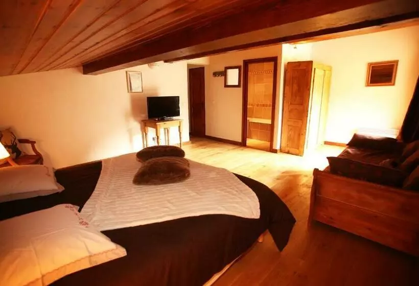 Perhehuone Vuoristonäkymä, Chalet Du Friolin