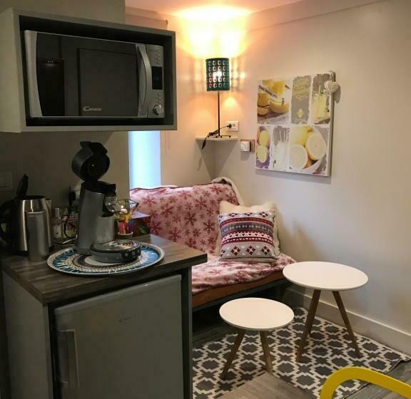 חדר סטנדרט לשלושה, Chambre D Hôtes Chez Dom