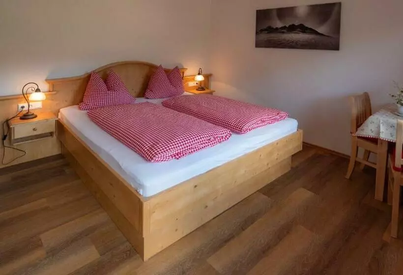 スタンダードルーム, Gästehaus Bergwald