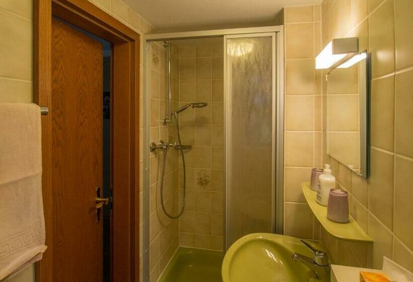 Deluxe Rum, Gästehaus Bergwald