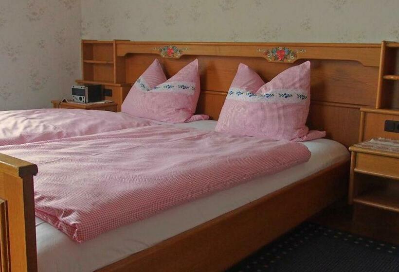 Standardrum, Gästehaus Bergwald