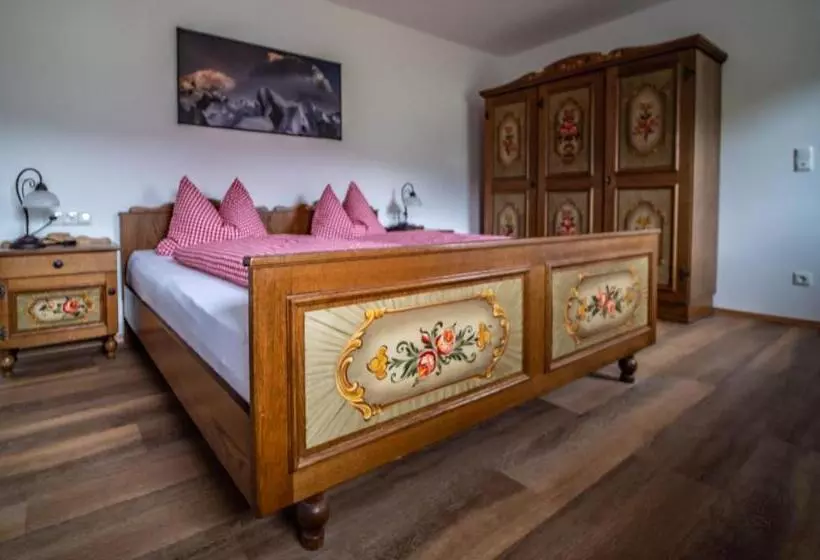 テラス付き１ベッドルームアパートメント, Gästehaus Bergwald