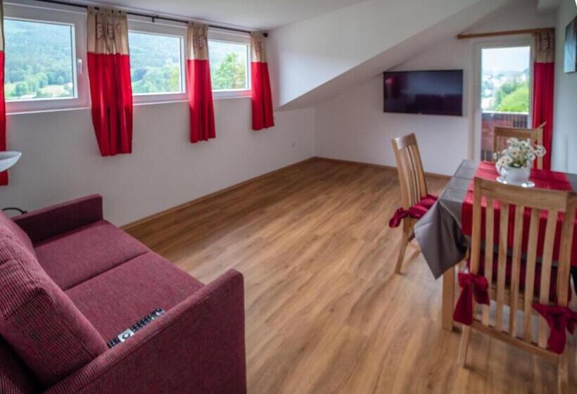 Deluxe Rum, Gästehaus Bergwald