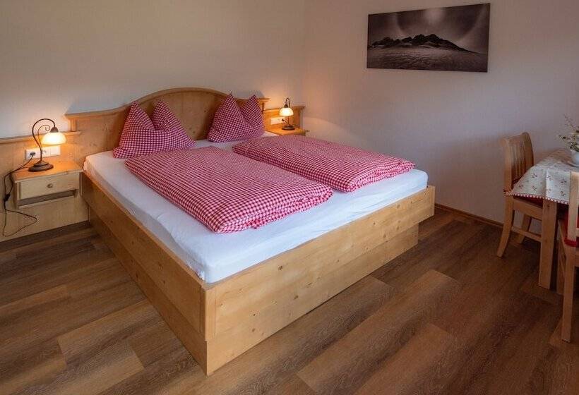 Deluxe Rum, Gästehaus Bergwald