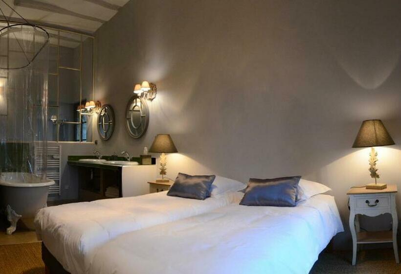 プールビュースタンダードルーム, L Arcane Du Bellay