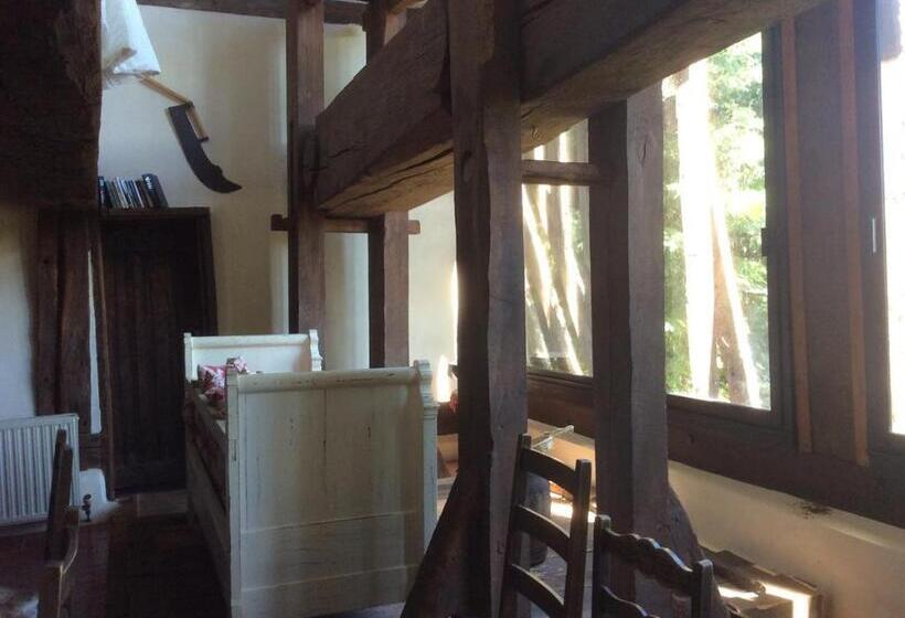 ４ベッドルームハウス, La Boursaie