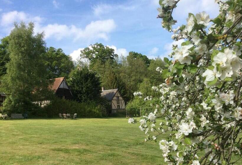 ４ベッドルームハウス, La Boursaie