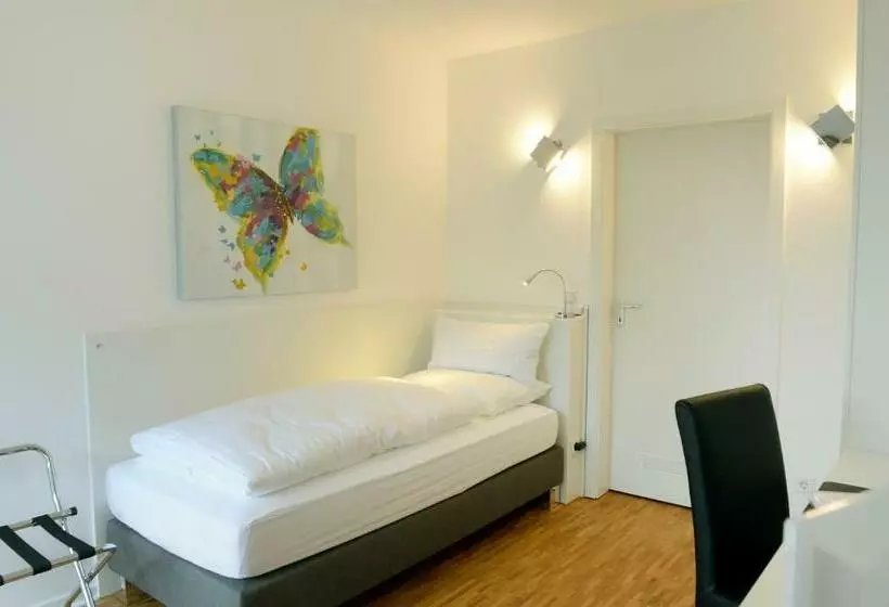 バルコニー付きシングルスタンダードルーム, Bed & Breakfast Meerbusch