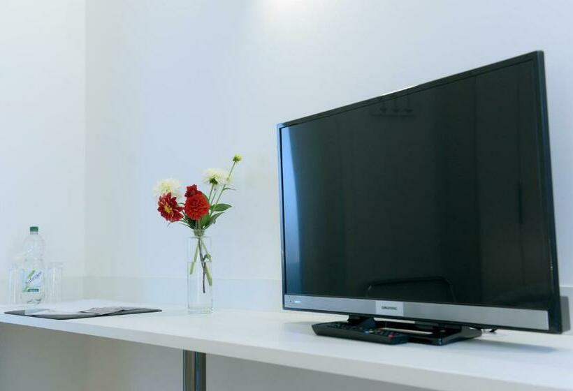 اتاق یک تخته با تراس, Bed & Breakfast Meerbusch