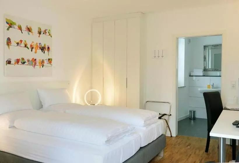 バルコニー付きスタンダードルーム, Bed & Breakfast Meerbusch
