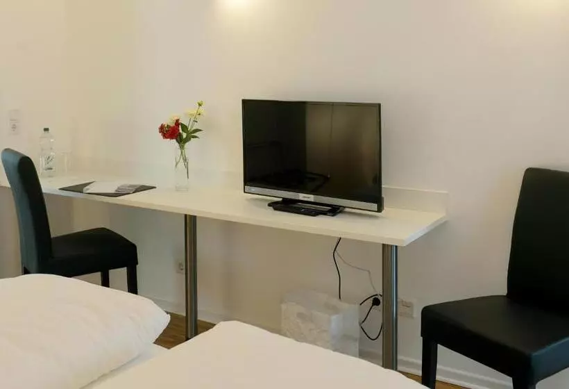 バルコニー付きスタンダードルーム, Bed & Breakfast Meerbusch