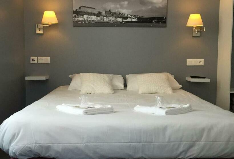 غرفة قياسية, Au Bout Du Quai